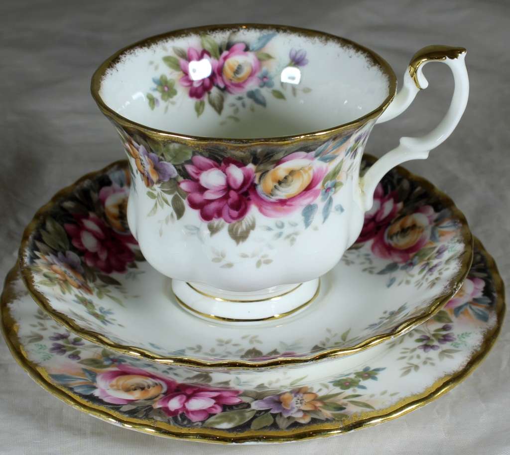 Royal Albert - Autumn Roses Trio - Low Price!! - Bid Now!!!