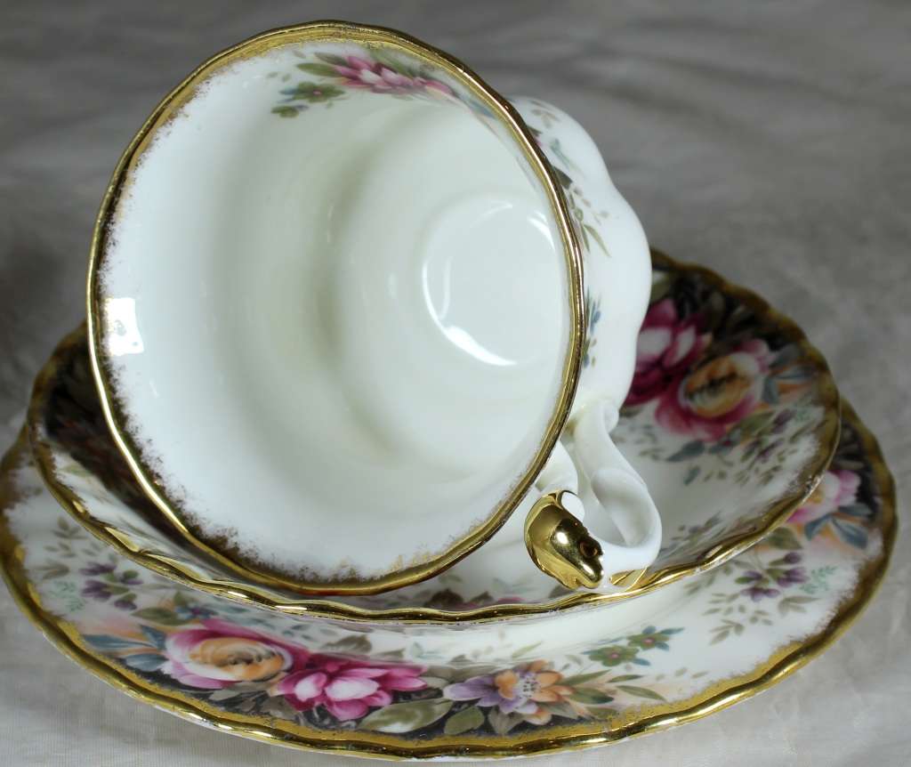 Royal Albert - Autumn Roses Trio - Low Price!! - Bid Now!!!