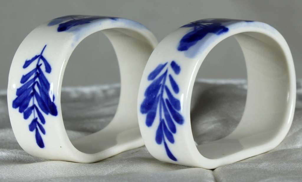 Blue & White Pair of Serviette Holders