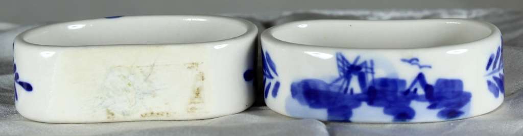 Blue & White Pair of Serviette Holders