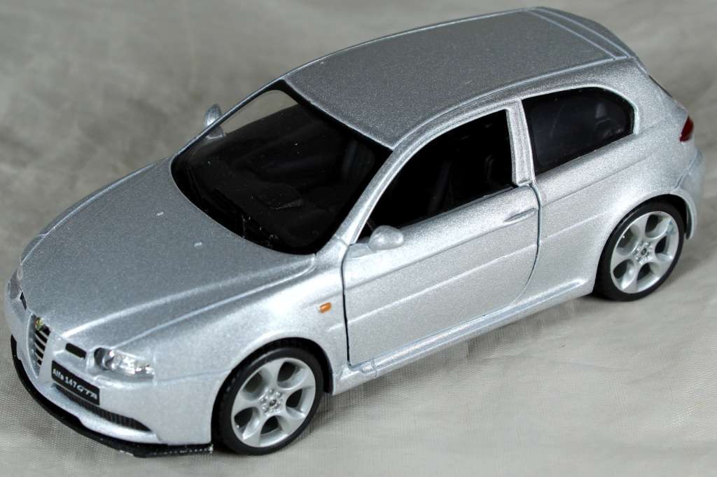 Kinsmart - Alfa 147 GTA