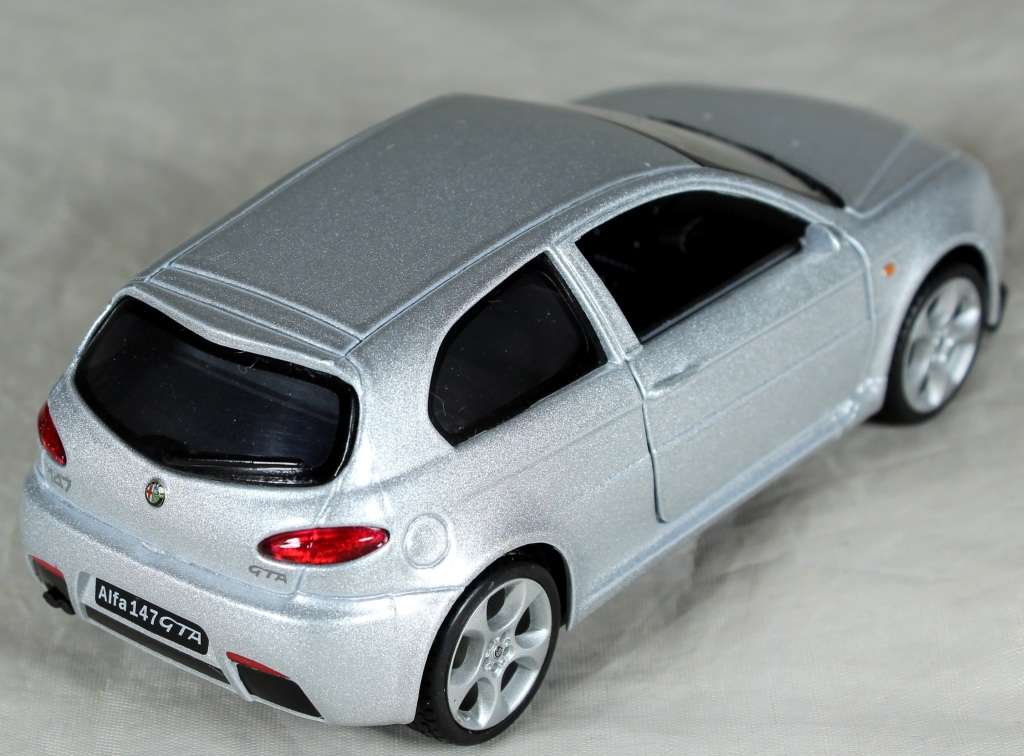 Kinsmart - Alfa 147 GTA