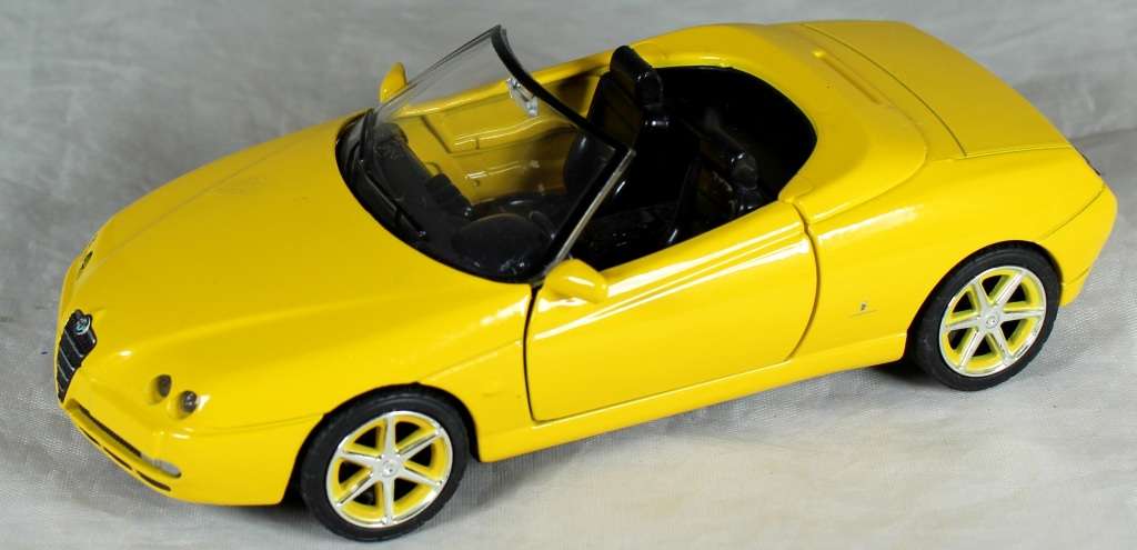 Newray - Alfa Romeo - spider