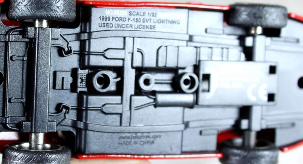 Jada - Ford F150 SVT Lightning - 1999 - Act Fast!!! BID NOW!!!