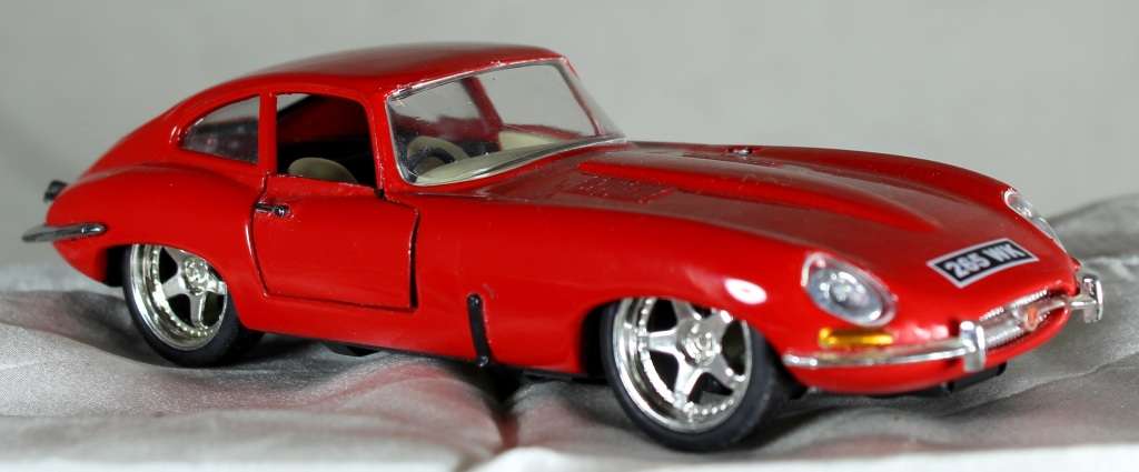 Saico - Jaguar E-Type - Act Fast!!! BID NOW!!!