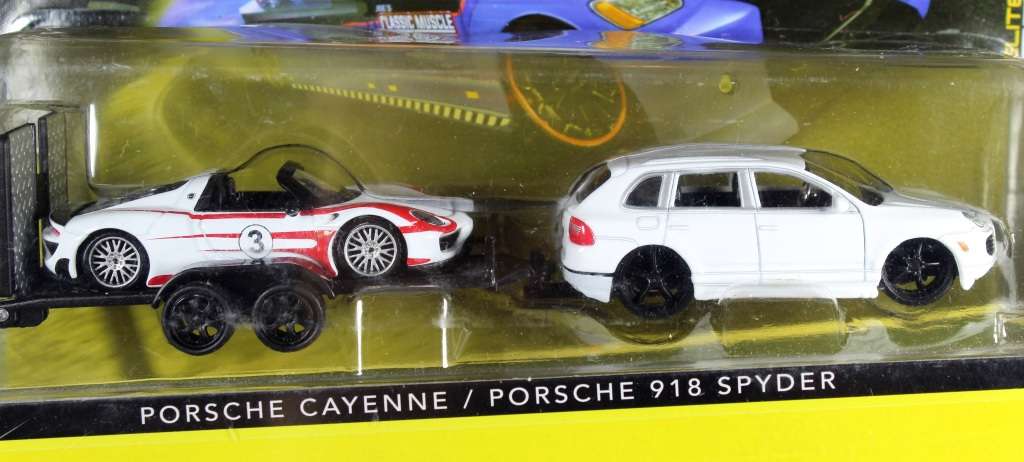 Maisto - Design - Porsche Cayenne - Porsche 918 Spyder - Act Fast!!! BID NOW!!!