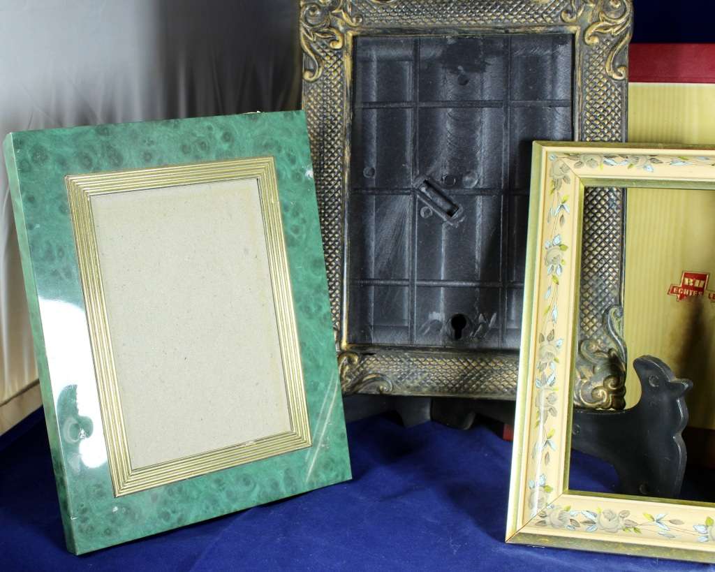 Set of Small Picture Frames - Glass or Perspex - Act Fast - Bid Now!!!