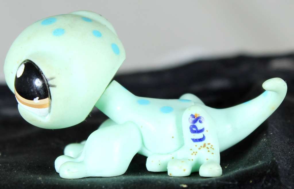 Littlest Pet Shop - Gecko Lizard - Low Price - BID NOW!!