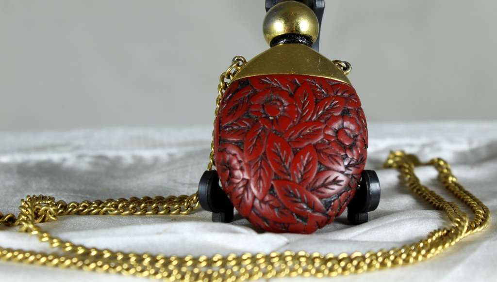 Vintage Small Cinnabar Style Perfume Holder &  Neck Chain