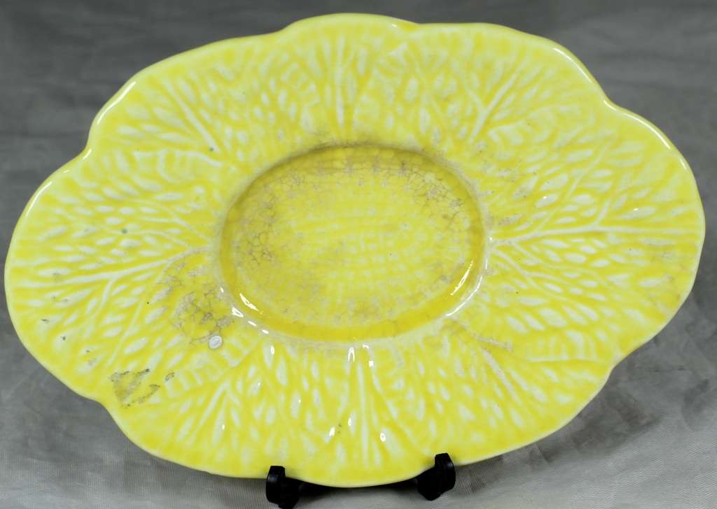 Crown Devon - Small Sauce Boat and Sauce