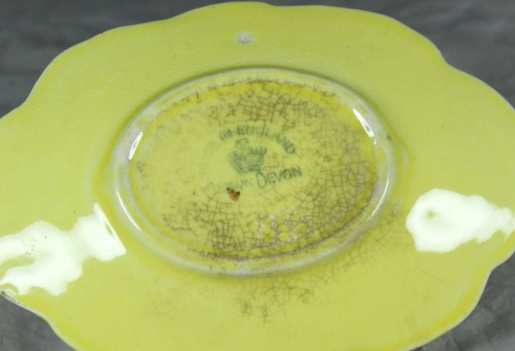 Crown Devon - Small Sauce Boat and Sauce