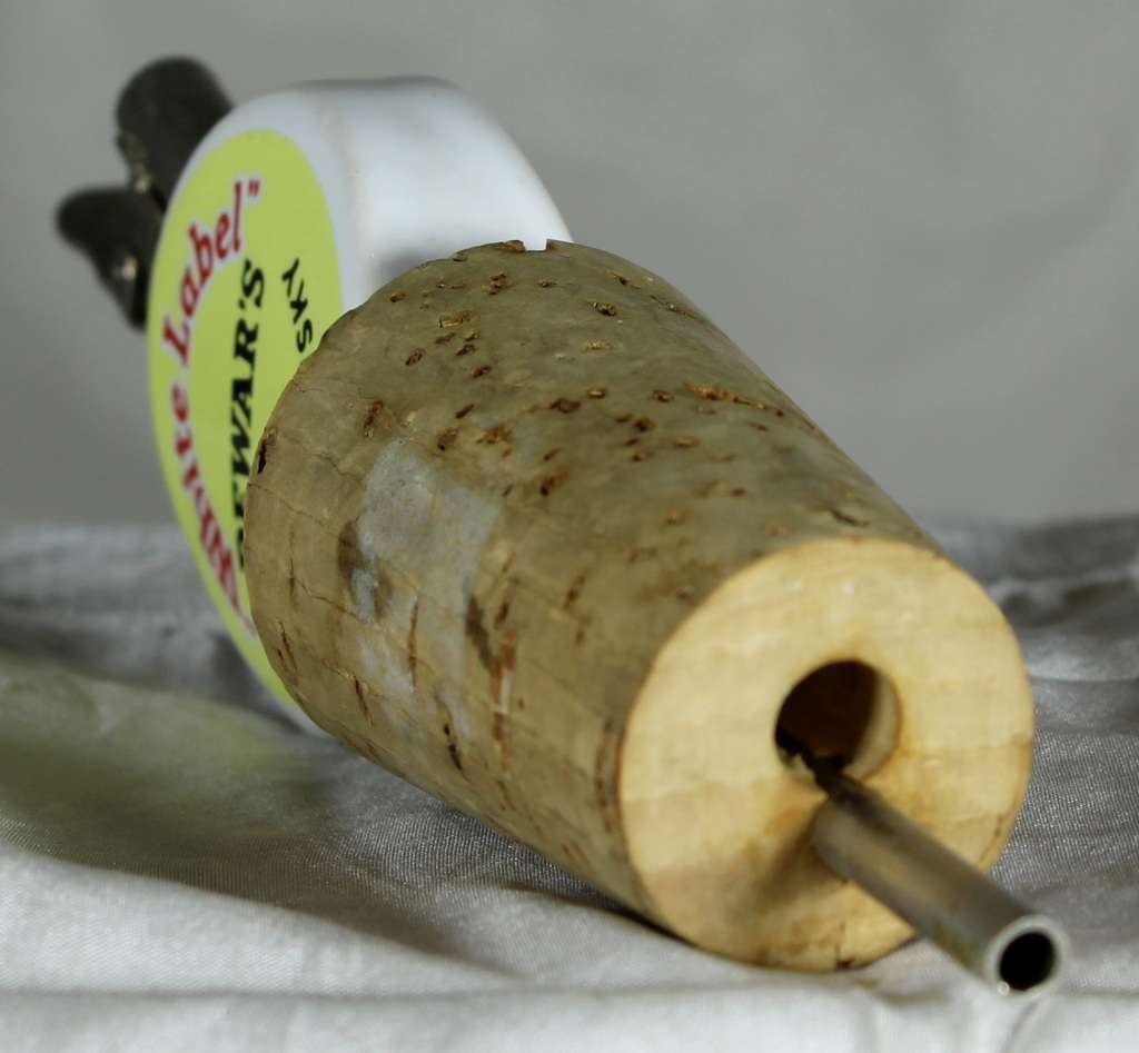 Dewar`s Whiskey Pourer - Low Price!! - Bid Now!!!