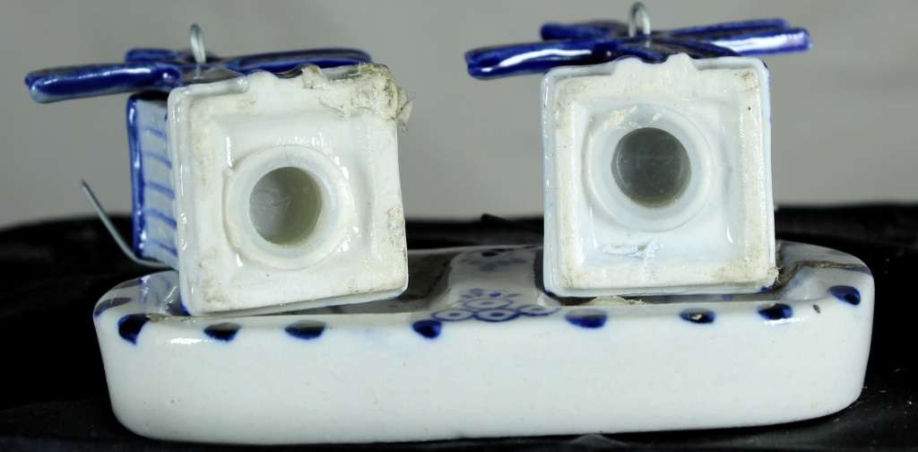 Character Salt & Pepper Set - Windmills