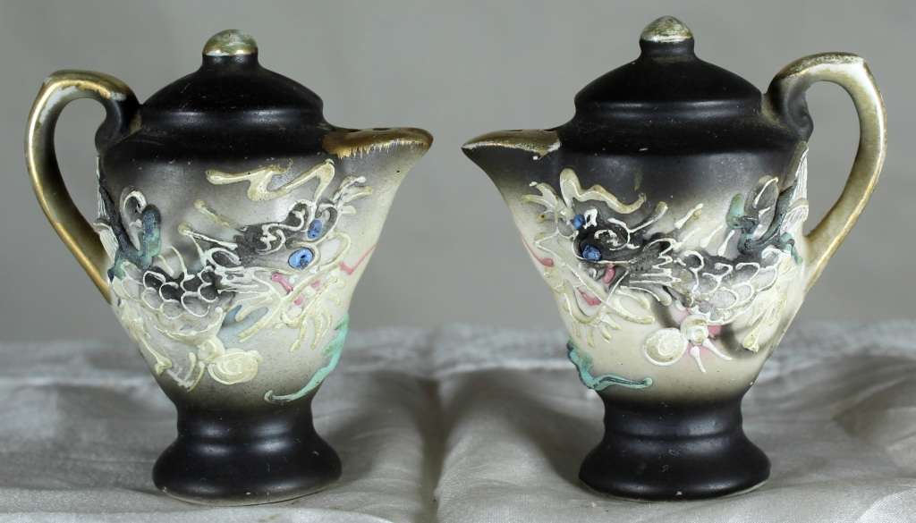 Character  Salt & Pepper Set - Embossed Oriental Jugs