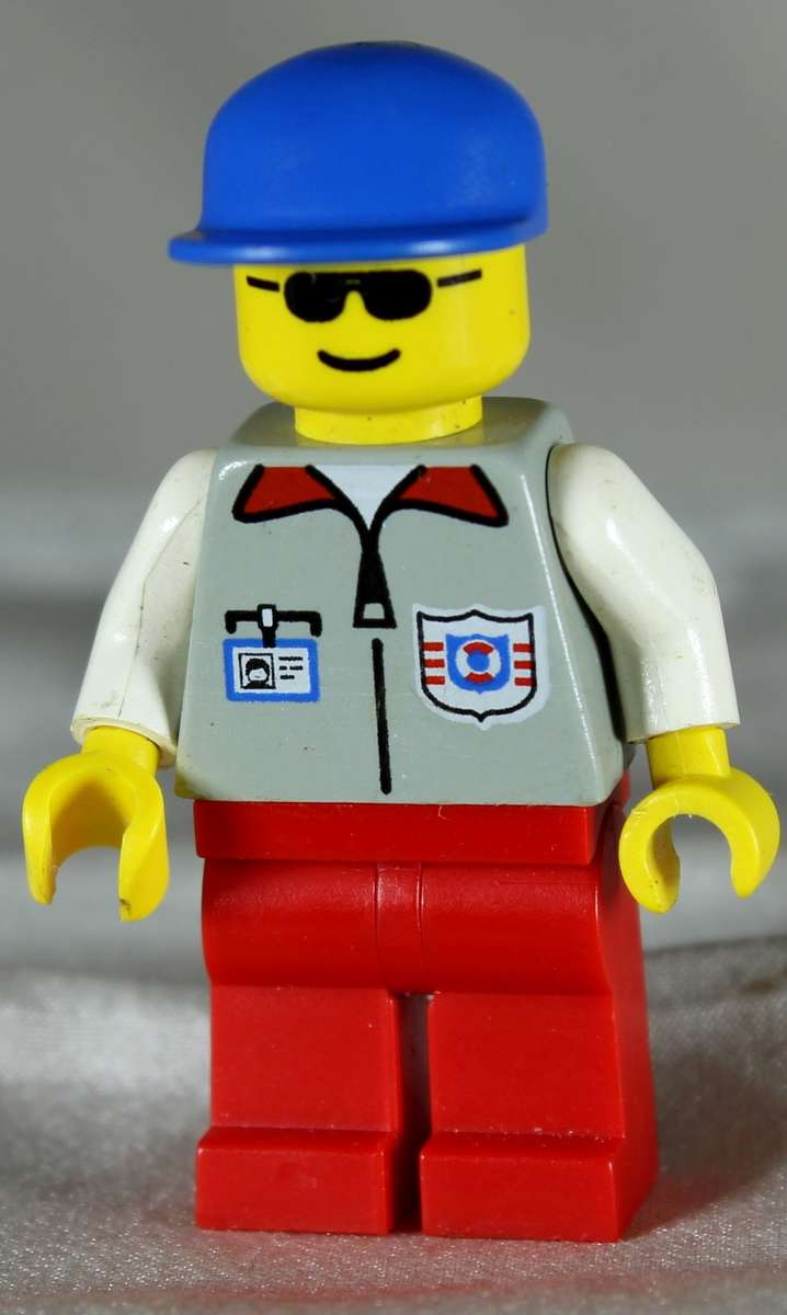 Lego mini figurine - Coast guard 1 (RES002)