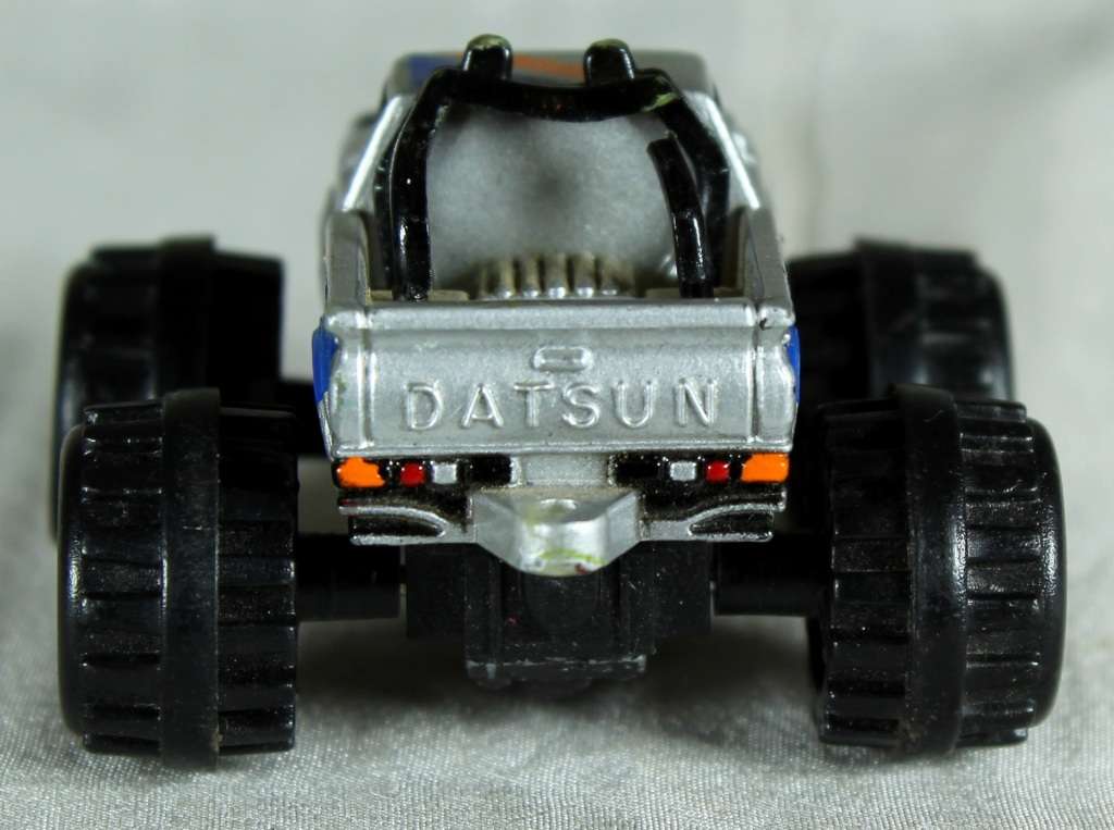 Micro Machines - Galoob (1987) - Datsun Pickup 4x4 Monster Truck - Low Price - BID NOW!!!