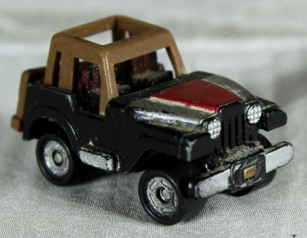 Micro Machines - Sunrise (1988) - Jeep - Low Price - BID NOW!!!