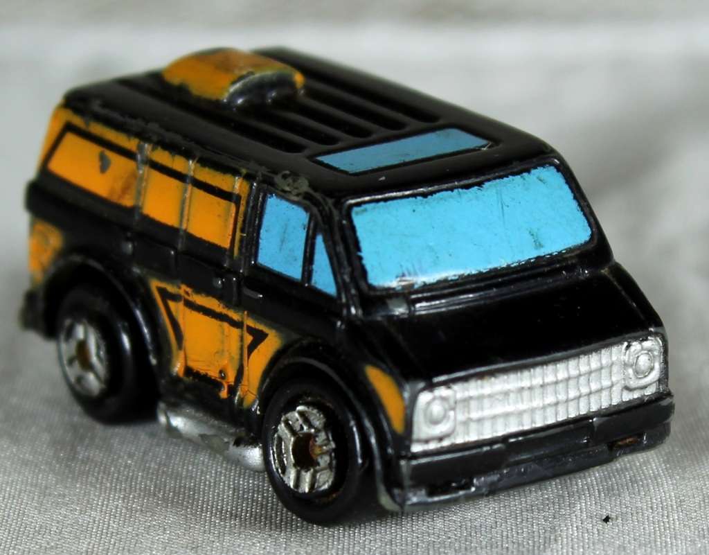 Micro Machines - Galoob (1986) - 70`s Chevy Van - Low Price - BID NOW!!!