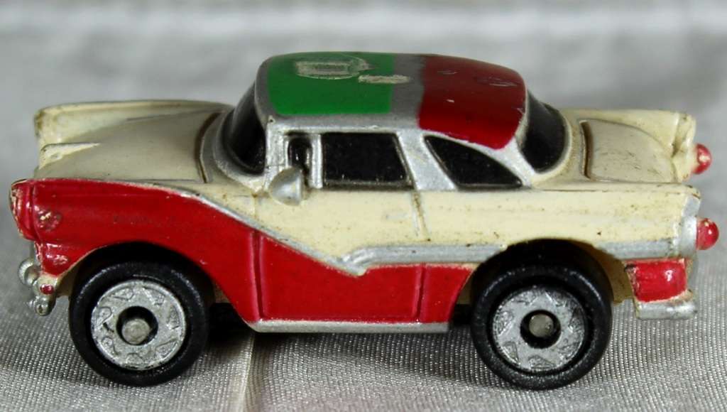 Micro Machines - LGT (1994) - `56 Ford Crown Victoria - Low Price - BID NOW!!!