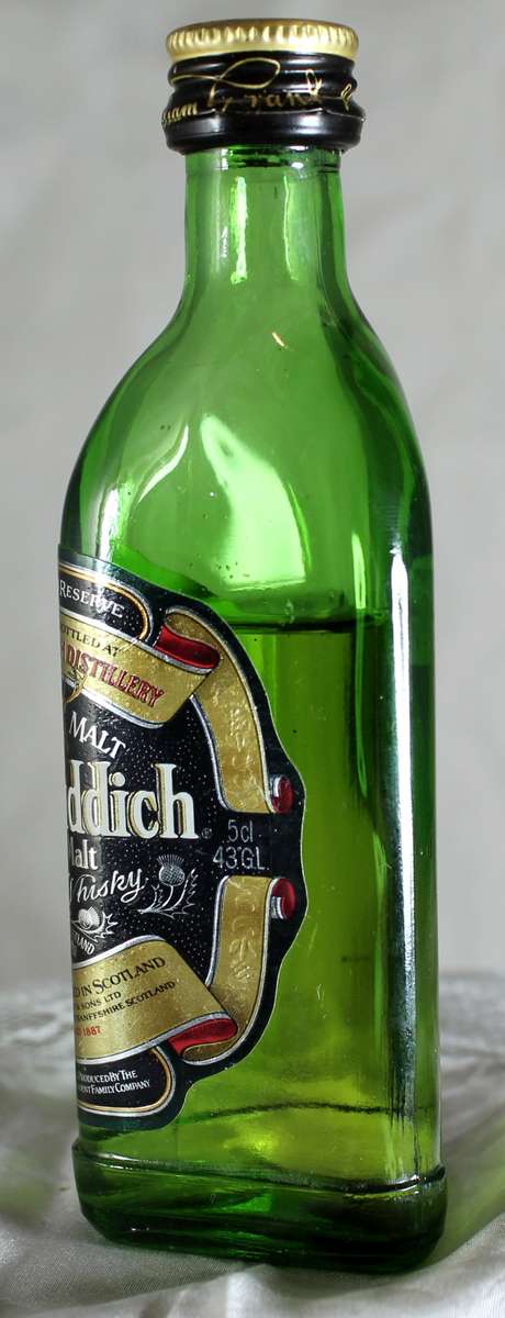 Mini Liquor Bottle - Glenfiddich Whiskey (50ml) - BID NOW!!!