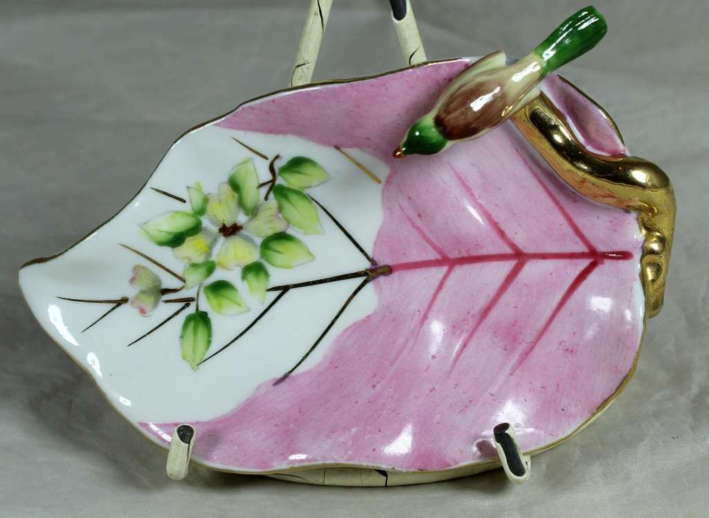 Oftriart Porcelain Dish with Lid - BID NOW!!!