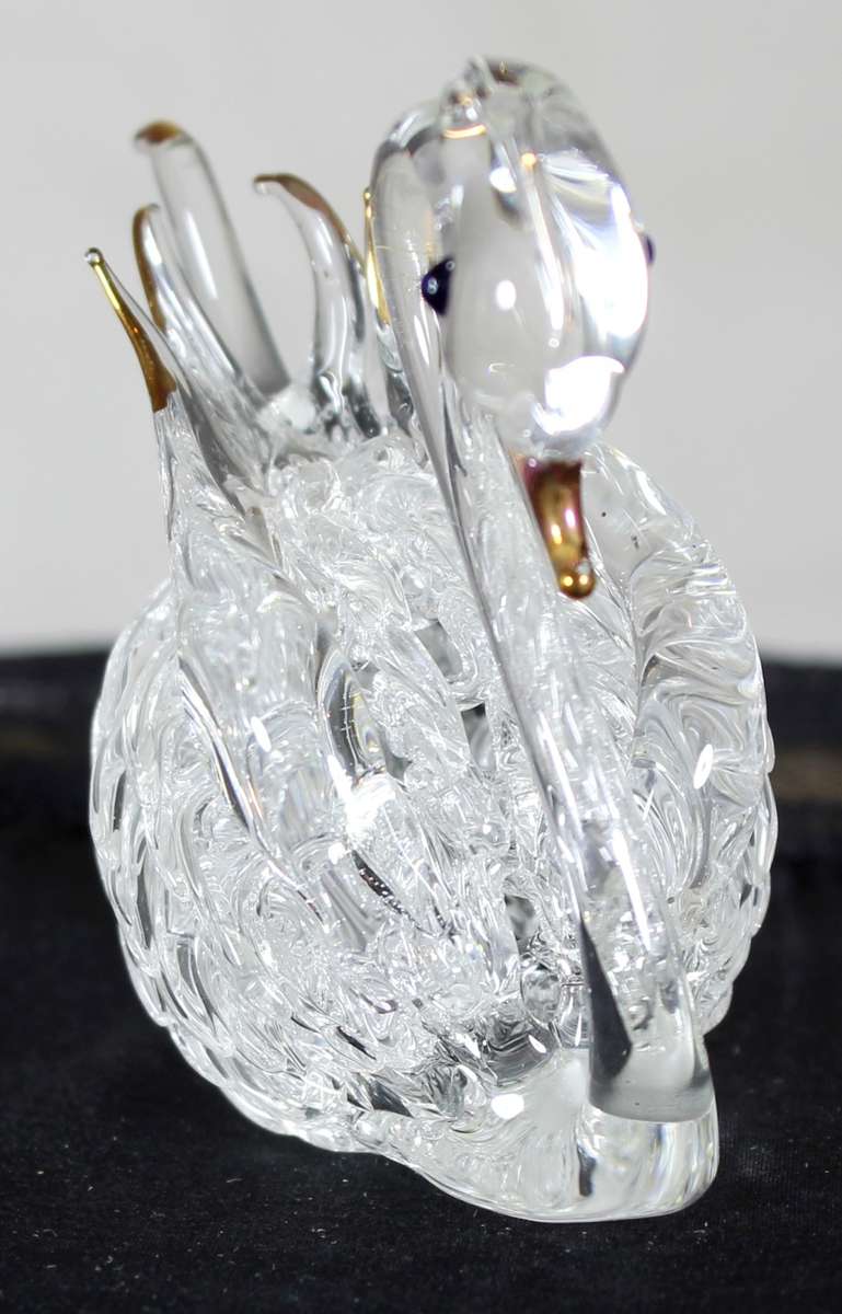 Small Spun Glass Craft Swan - BID NOW!!!