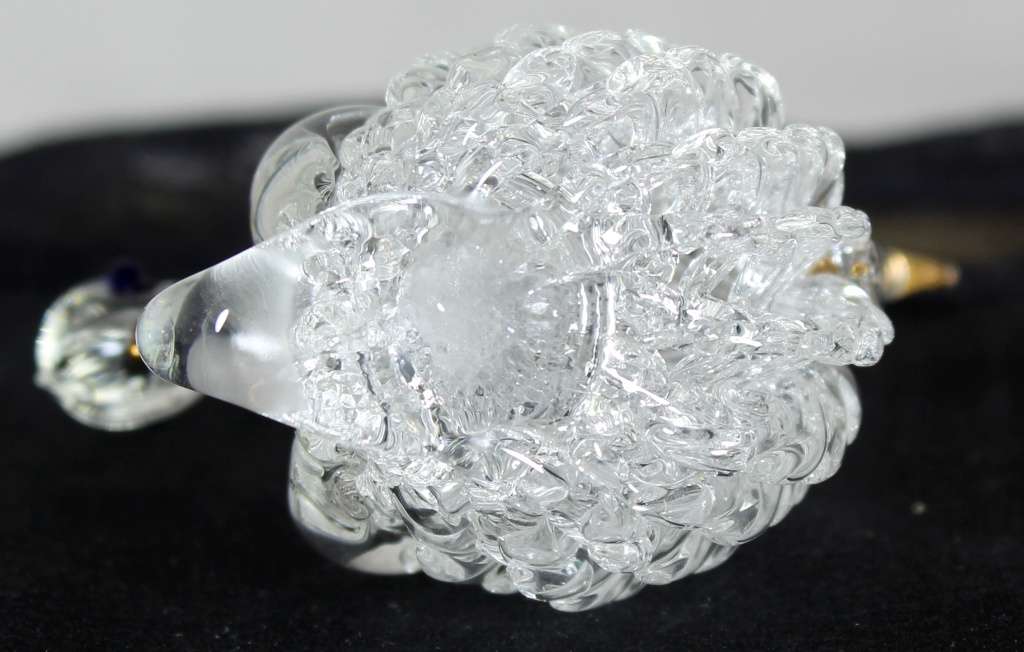 Small Spun Glass Craft Swan - BID NOW!!!