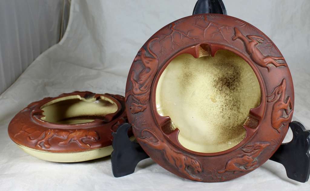 Pair of Large Crescent Ware Ashtrays - Kruger Park - BID NOW!!!
