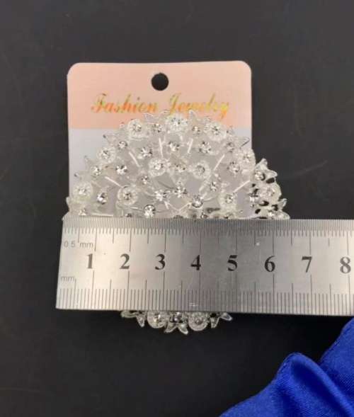 fabulous rhinestone brooch
