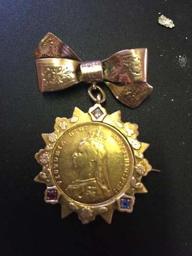 VICTORIA GOLD SOVREIGN 1892