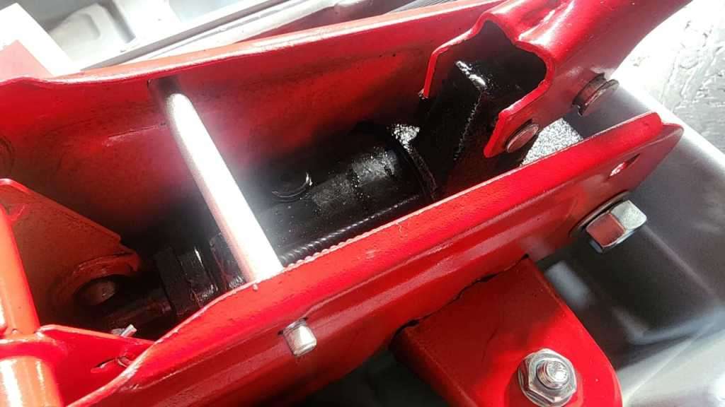 2 Ton Hydraulic Trolley Floor Jack With Carriage Casing