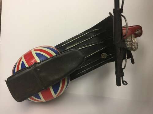 Metal Vespa Replica Great Detail