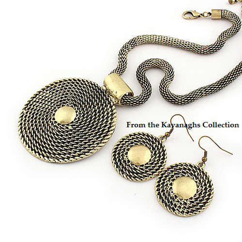 Kavanaghs - Egyptian Style Necklace and Earring Set