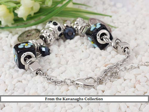 From the Kavanaghs Collection - Lovely Pandora Style Bracelet