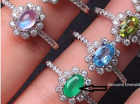 Beautiful 0.31 Genuine Emerald Ring in 925 Silver - Ring size adjustable - Fits all sizes