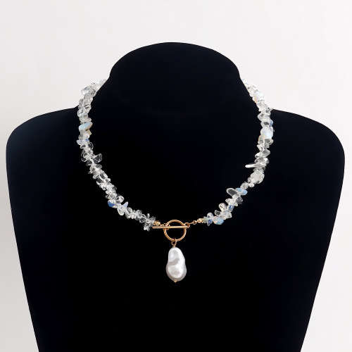 White South Sea Shell Pearl Necklace with opal and Crystals, 43cm length and pearl is 23mm.