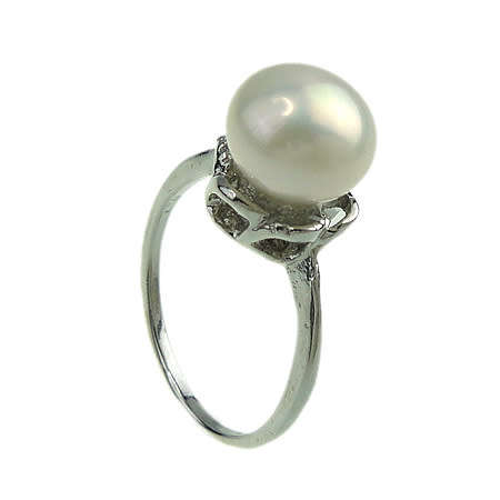 XMAS Special - KAVANAGHS 11000 positive ratings - Magnificent 11mm Genuine Cultured Pearl Ring