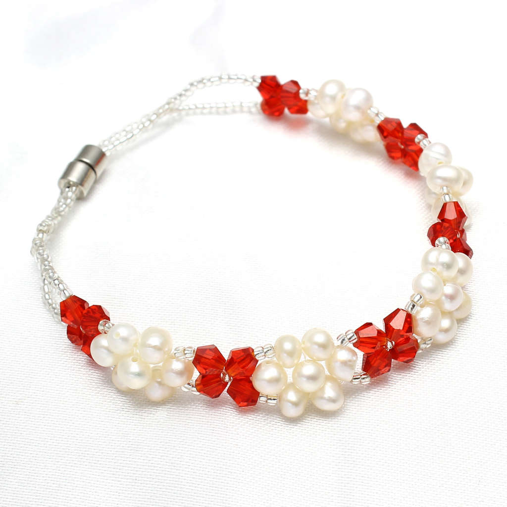 KAVANAGHS 11000 positive ratings - Lovely 4mm Cultured Genuine Freshwater Pearl Bracelet