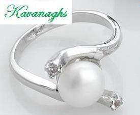From the Kavanaghs Collection - Classic Authentic Pearl Ring