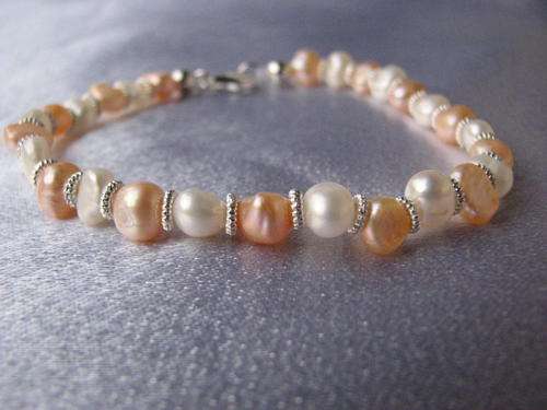 Kavanaghs - Exquisite White and Pink Fresh Water Pearl Bracelet