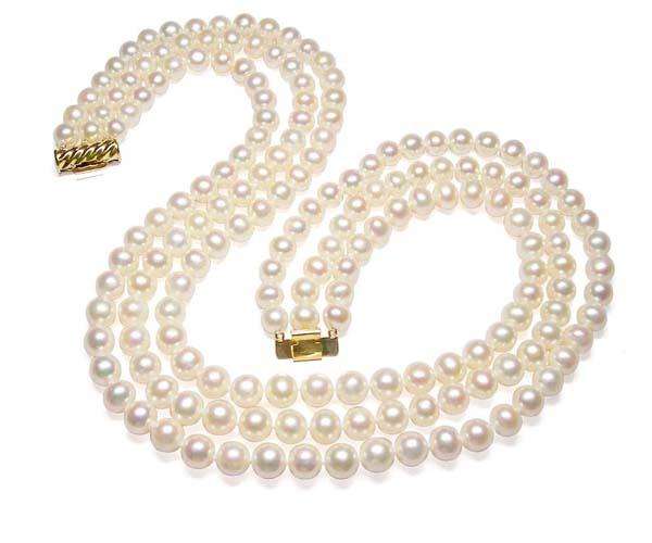 From the Kavanaghs Collection - Exquisite Triple Stranded Freshwater Pearl Necklace