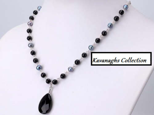 The Kavanaghs Collection - Onyx and Cultured Freshwater Pearl Necklace