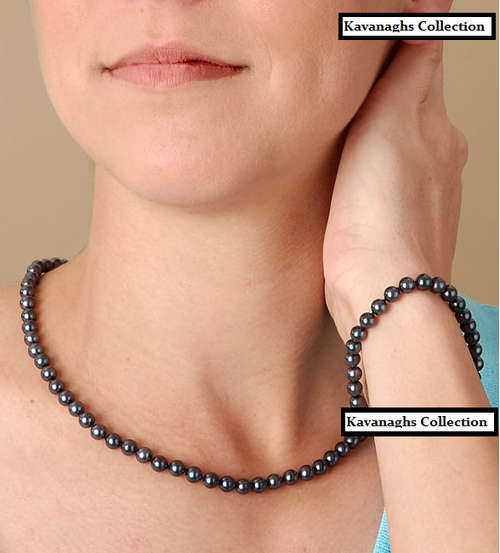 The Kavanaghs Collection - Exquisite Cultured Freshwater Pearl Necklace and Bracelet Set