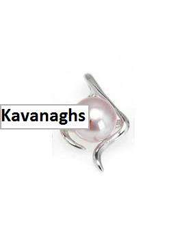 From the Kavanaghs Collection - Cultured Freshwater Pearl Pendant