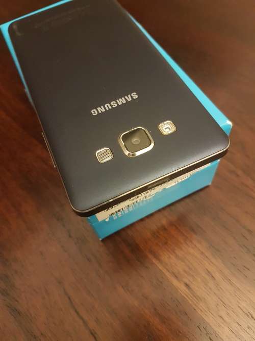 Samsung Galaxy A5 "Good Condition"