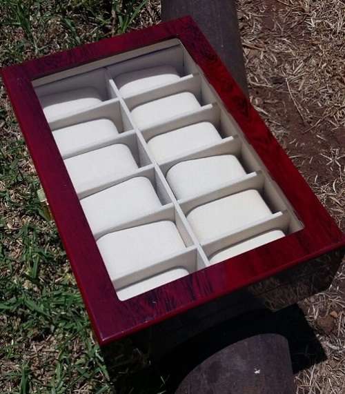 12 Slots cherry Wood Watch Box