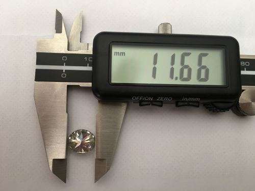 Diamond Moissanite Huge 4.90 Ct Late entry