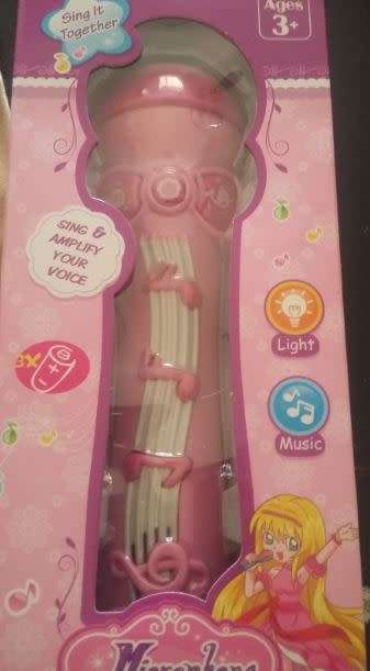 GIRLS MUSICAL MICROPHONE!!!!