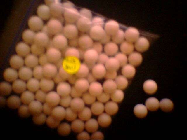 Solid balls for use in Paintball Guns (Quantity of (400) Free Shipping