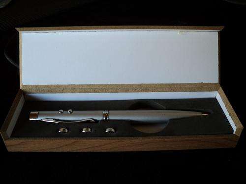 Stylish 5mw 650nm Red Beam Ray LED Laser Pointer Pen